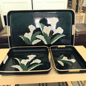 3 Vintage Japanese Black Lacquer Nesting Trays with Lily Detail & Gold Trim -